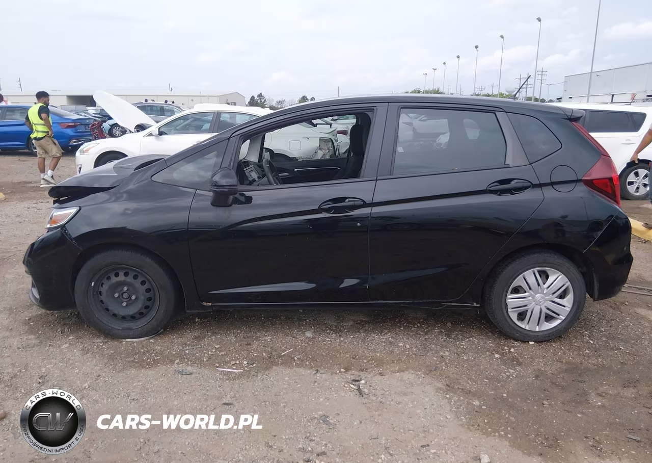 2018 Honda Fit Lx VIN:3HGGK5H42JM735379 - 14