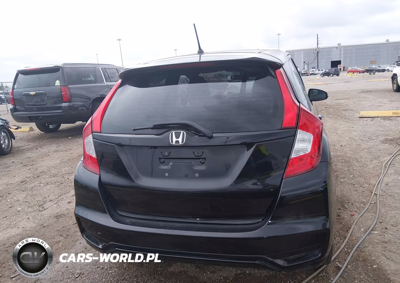 2018 Honda Fit Lx VIN:3HGGK5H42JM735379 - 16