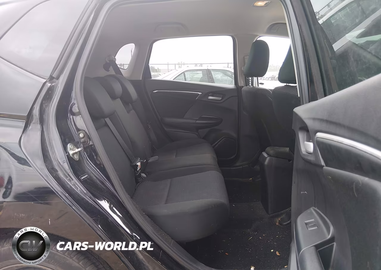 2018 Honda Fit Lx VIN:3HGGK5H42JM735379 - 8