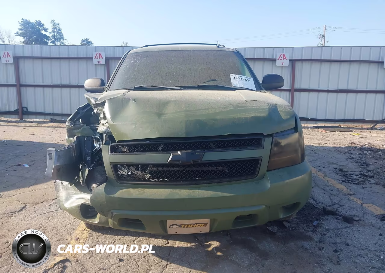 2007 Chevrolet Tahoe Ls VIN:1GNFC13007R329197 - 12