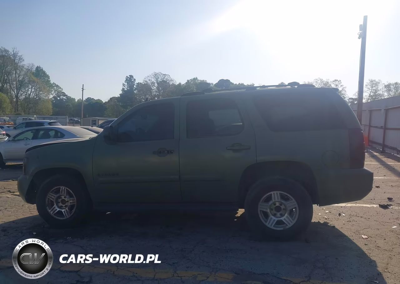 2007 Chevrolet Tahoe Ls VIN:1GNFC13007R329197 - 14