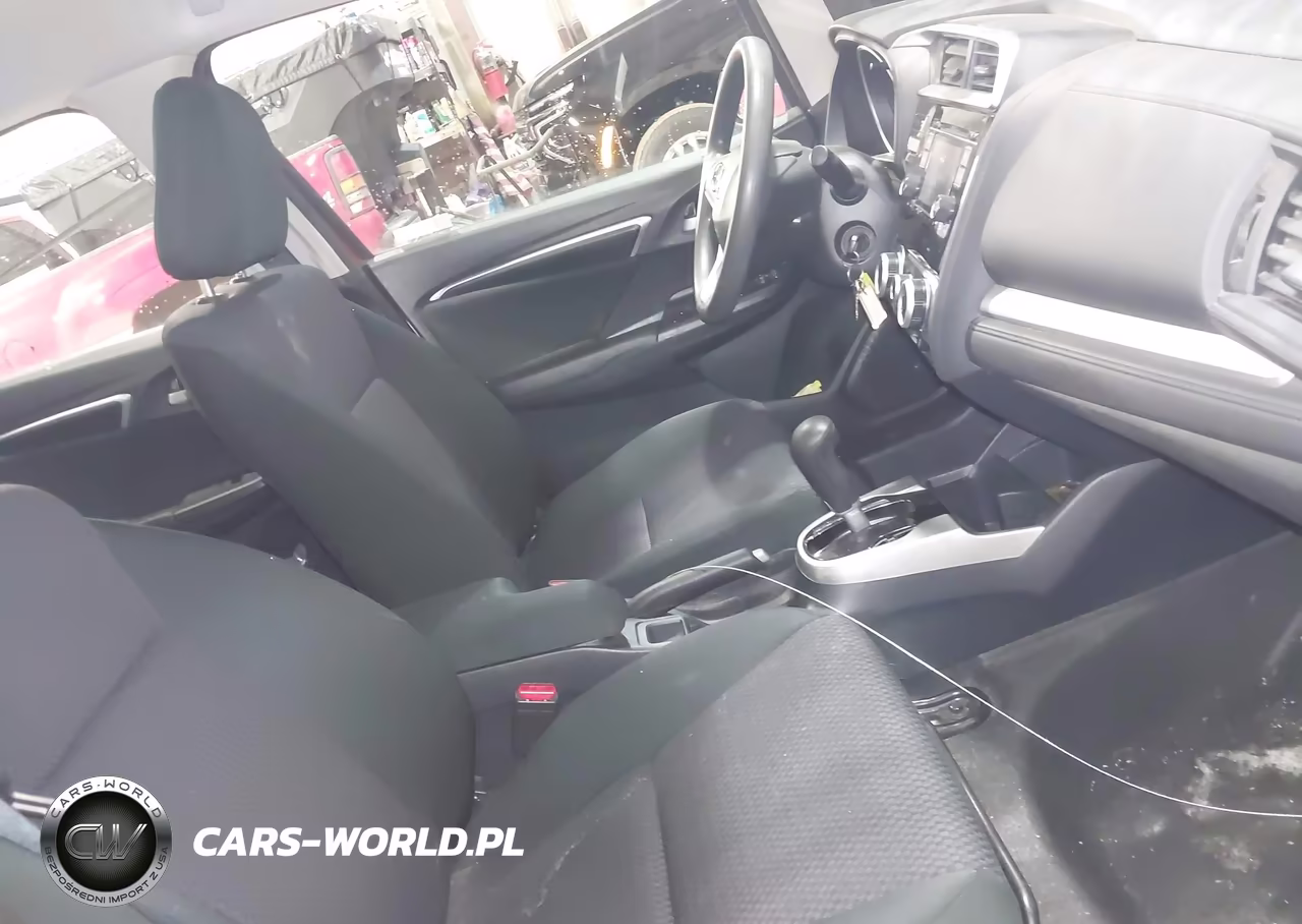 2019 Honda Fit Lx VIN:3HGGK5H45KM712132 - 5