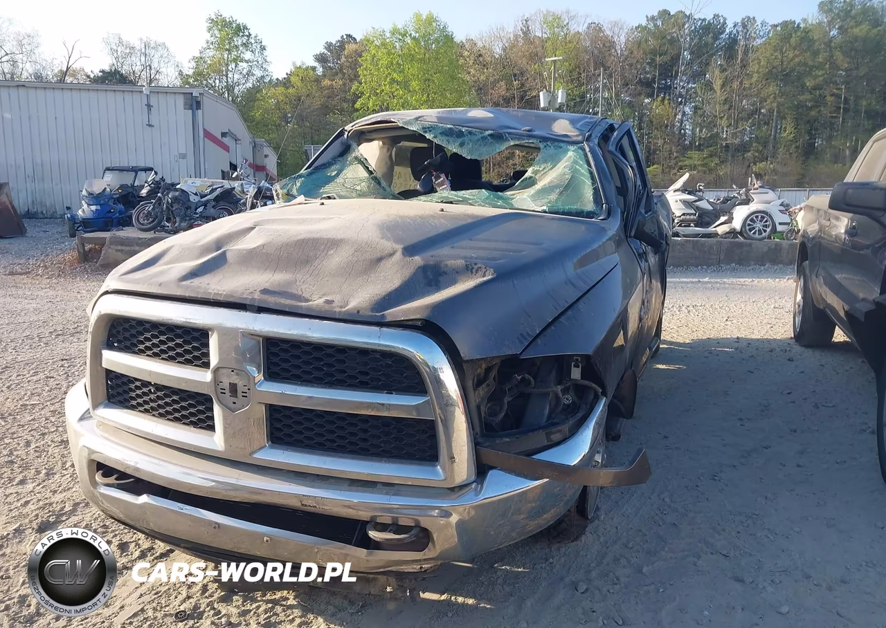 2016 Ram 2500 Tradesman VIN:3C6UR4CL1GG235203 - 2