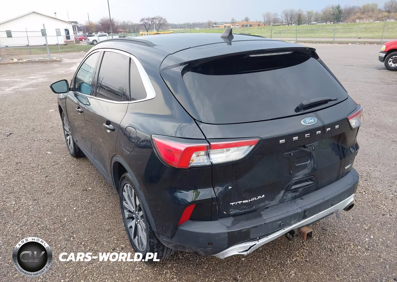 2020 Ford Escape Titanium VIN:1FMCU9J94LUB10254 - 3
