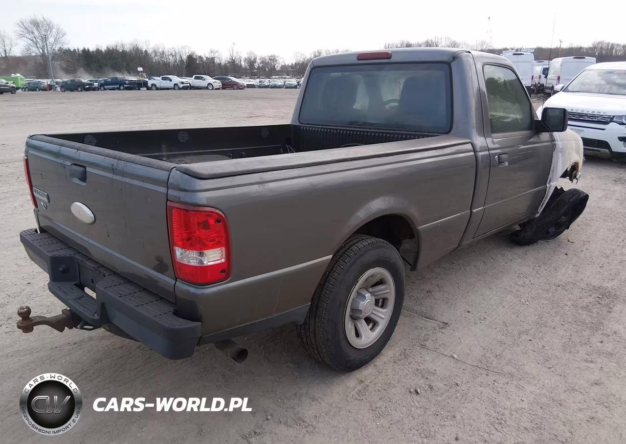 2011 Ford Ranger Xl VIN:1FTKR1AD2BPB00570 - 4