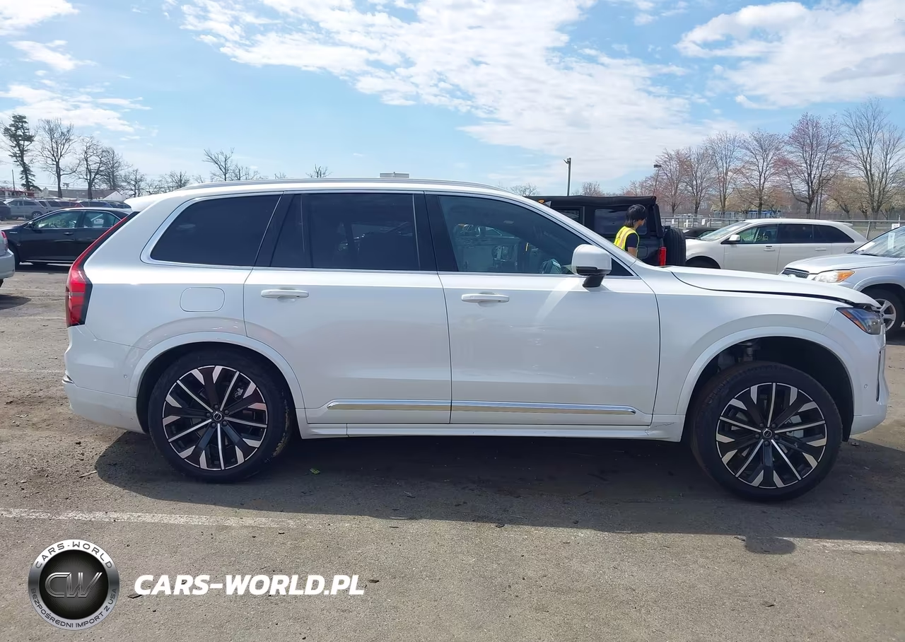 2026 Volvo Xc90 Plus, B6 Awd Gas (Mild Hybrid), Gasoline, Bright, 7 Seats VIN:YV4062PEXT1489417 - 13
