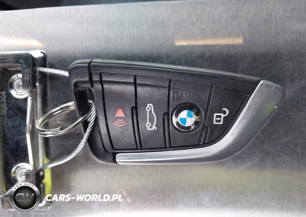 2019 BMW X3 Sdrive30I VIN:5UXTR7C52KLR43932 - 11