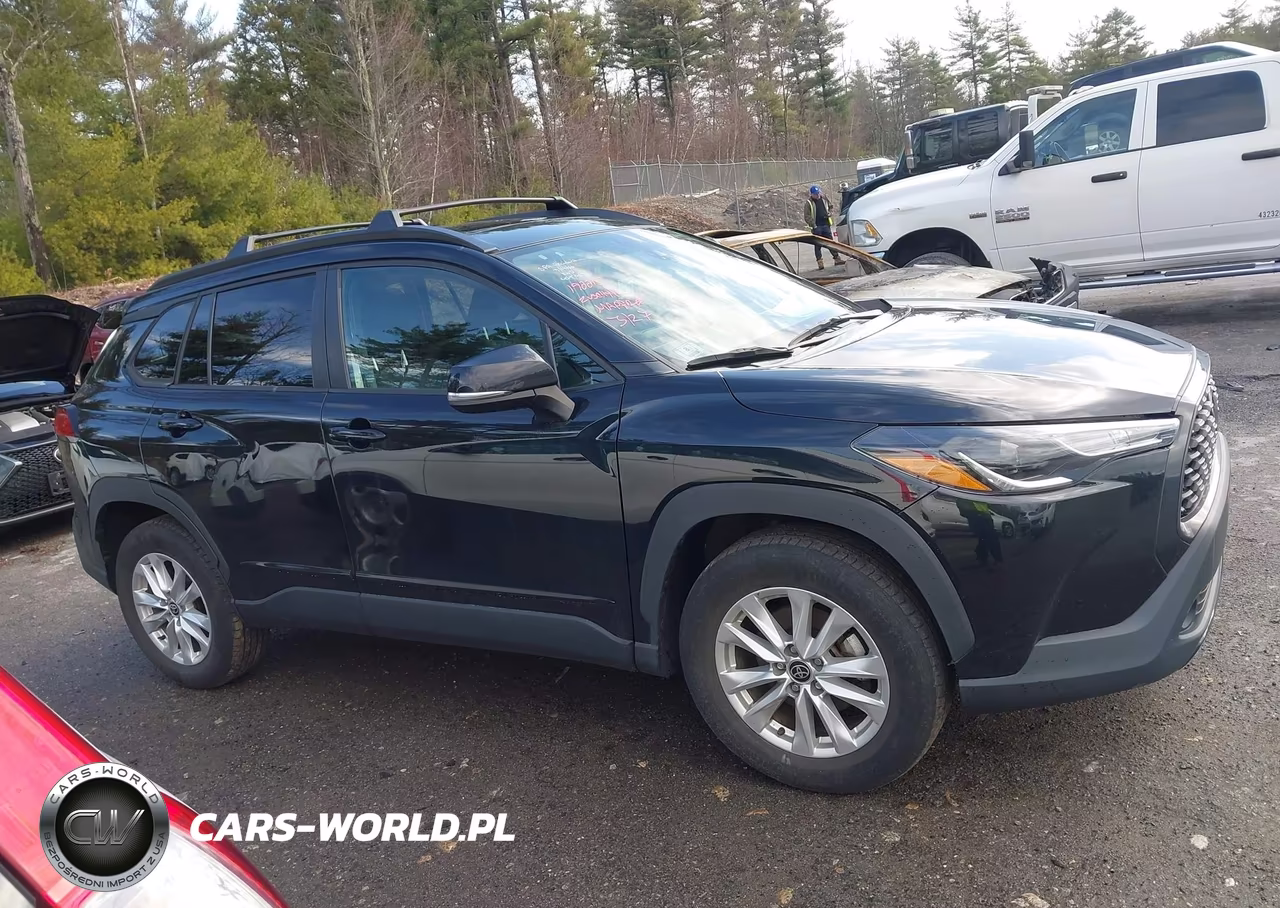 2022 Toyota Corolla Cross Le VIN:7MUBAABG9NV007500 - 14