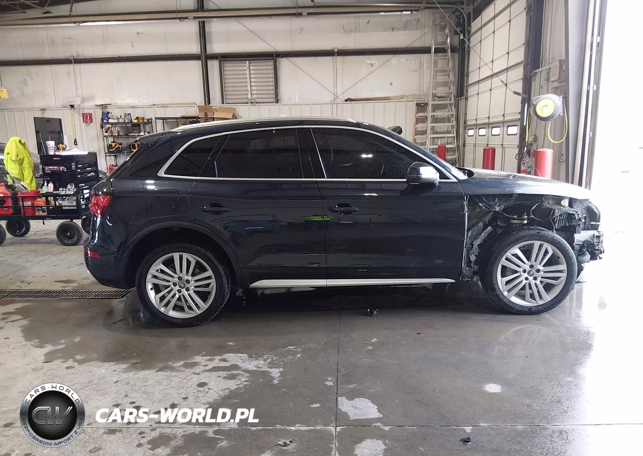 2018 Audi Q5 2.0T Premium VIN:WA1BNAFY5J2021889 - 14