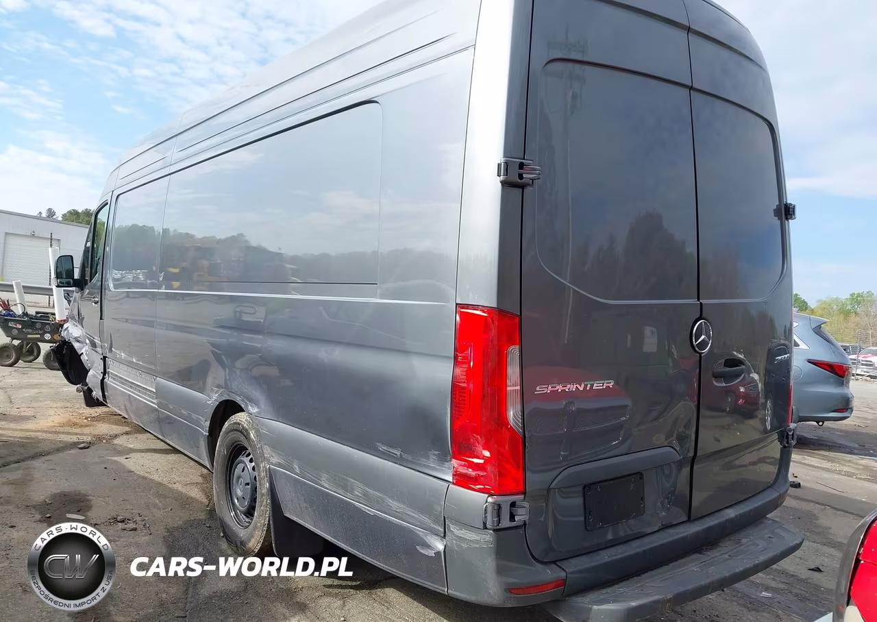2025 Mercedes-Benz Sprinter 2500 High Roof 4-Cyl Diesel VIN:W1Y4KDHY3ST231517 - 3