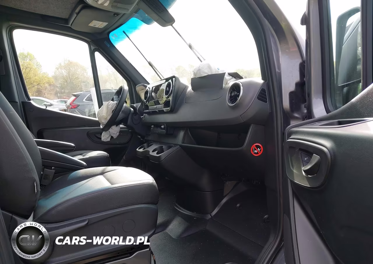 2025 Mercedes-Benz Sprinter 2500 High Roof 4-Cyl Diesel VIN:W1Y4KDHY3ST231517 - 5