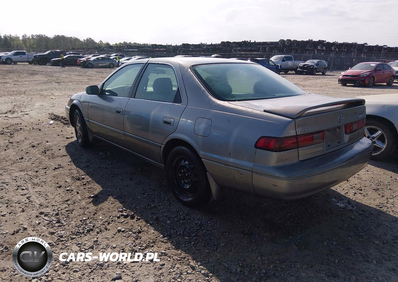 1999 Toyota Camry Le V6