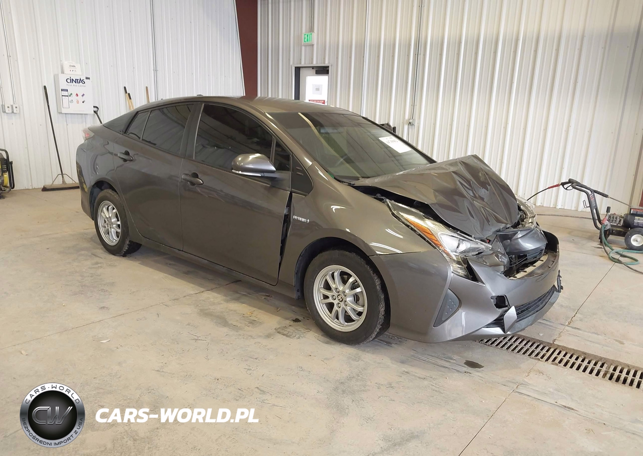 2016 Toyota Prius Two