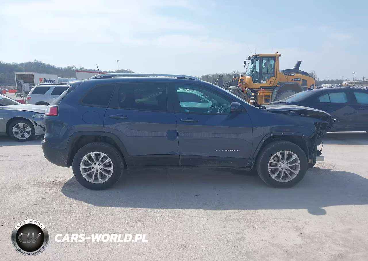 2020 Jeep Cherokee Latitude 4X4 VIN:1C4PJMCB0LD538937 - 13