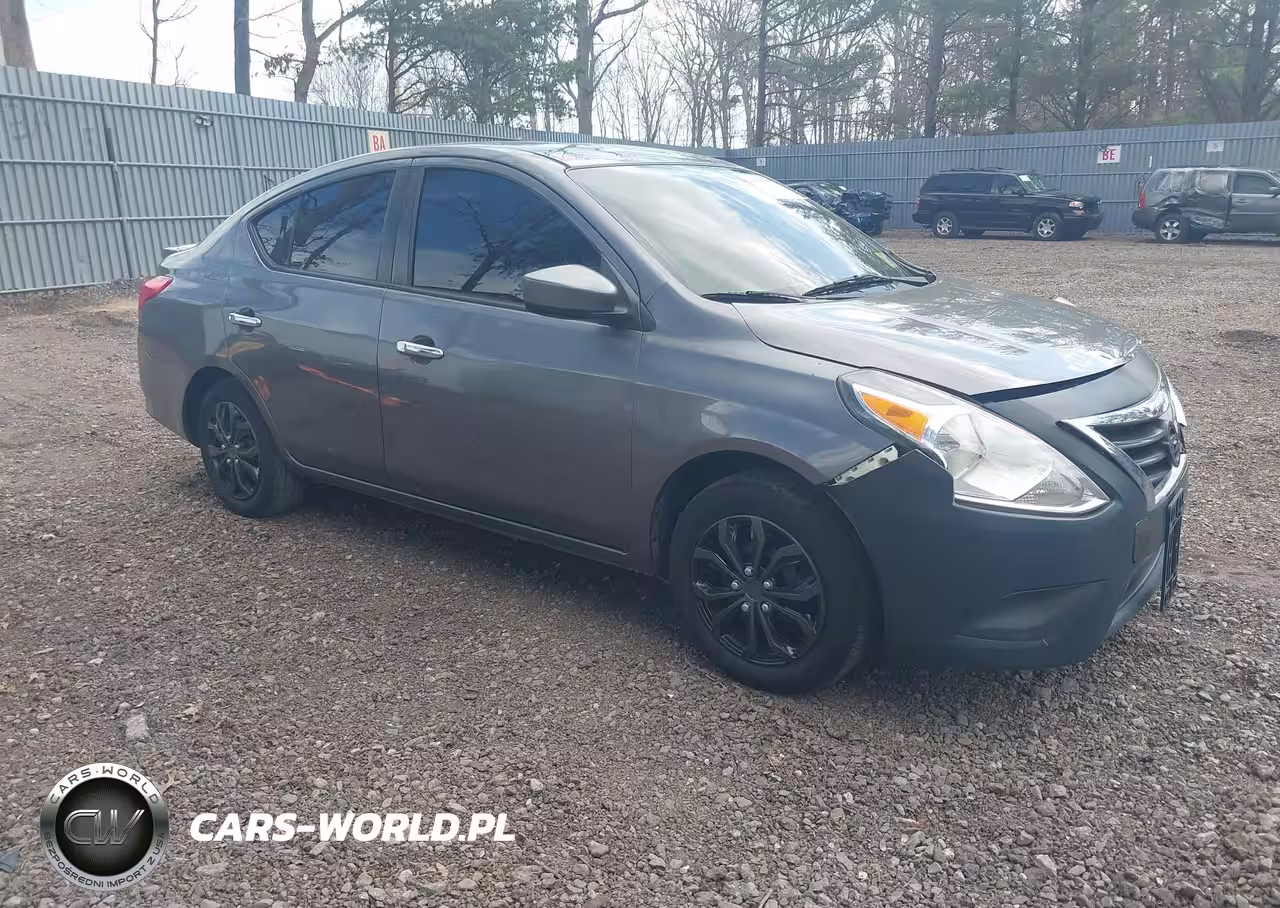 2017 Nissan Versa 1.6 Sv