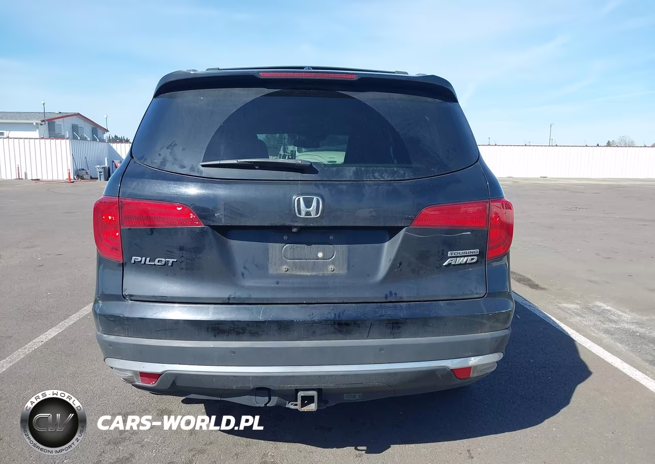 2017 Honda Pilot Touring VIN:5FNYF6H9XHB056547 - 16