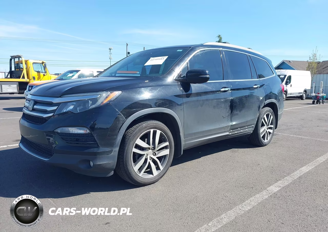2017 Honda Pilot Touring VIN:5FNYF6H9XHB056547 - 2