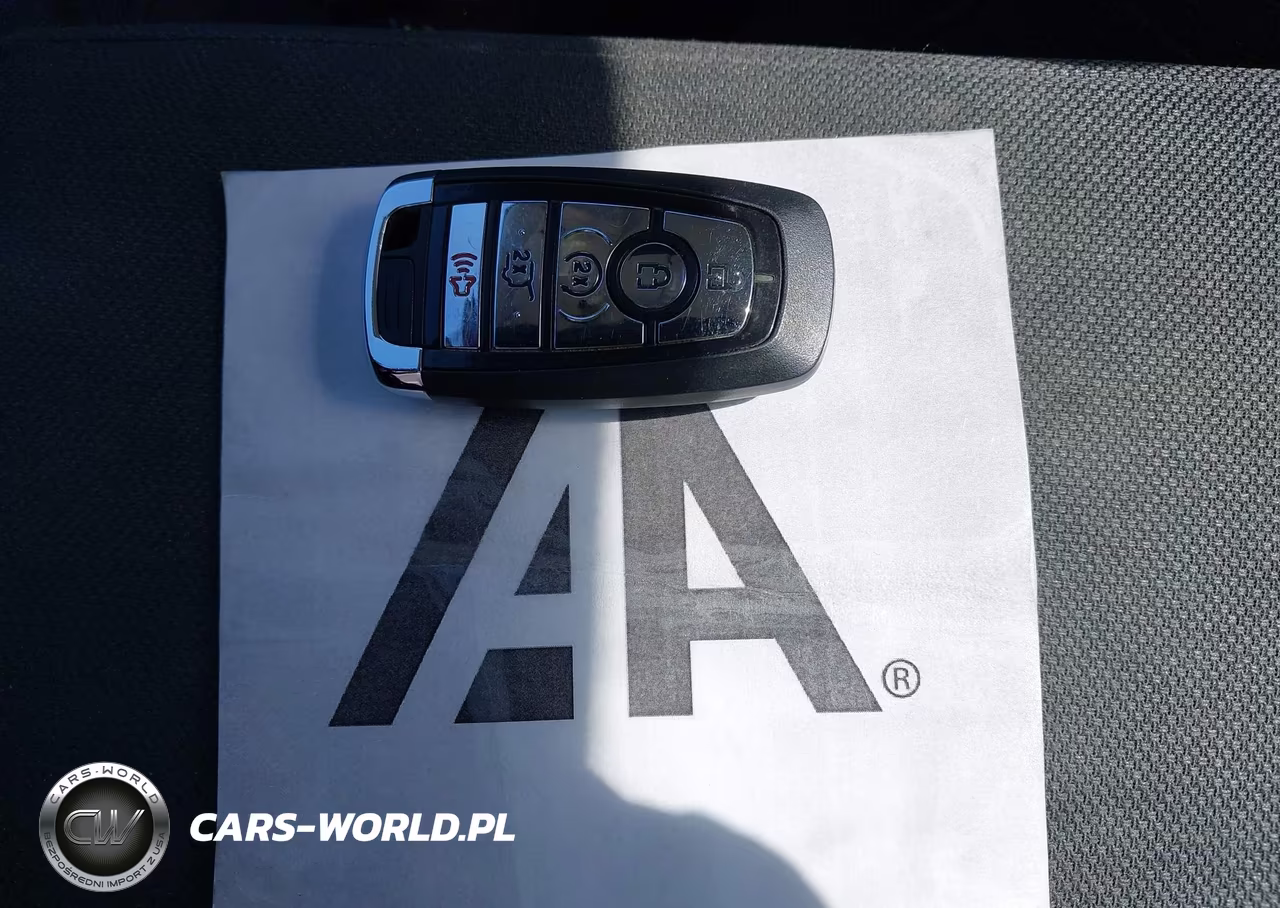 2020 Lincoln Aviator Grand Touring VIN:5LMYJ8XY8LGL26546 - 11