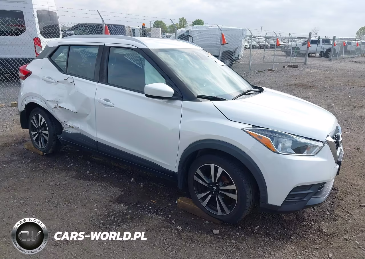 2020 Nissan Kicks Sv Xtronic Cvt