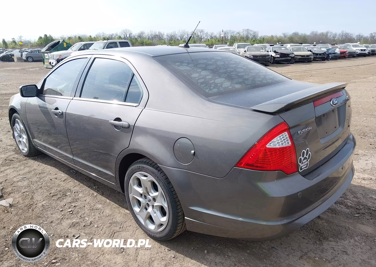 2011 Ford Fusion Se VIN:3FAHP0HA4BR219614 - 3