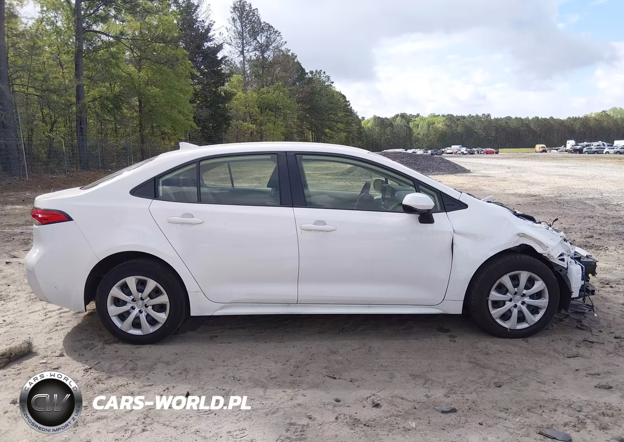 2024 Toyota Corolla Hybrid Le VIN:JTDBCMFE5R3040502 - 13