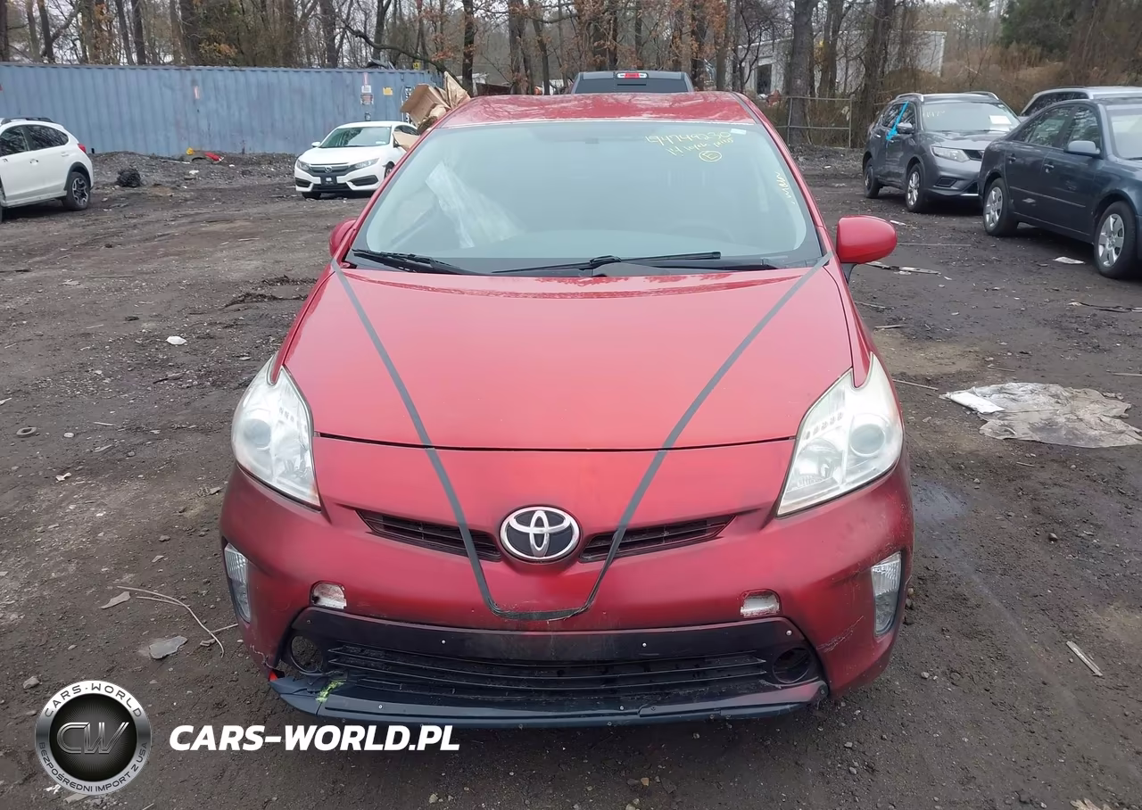 2014 Toyota Prius Two VIN:JTDKN3DUXE1738267 - 12