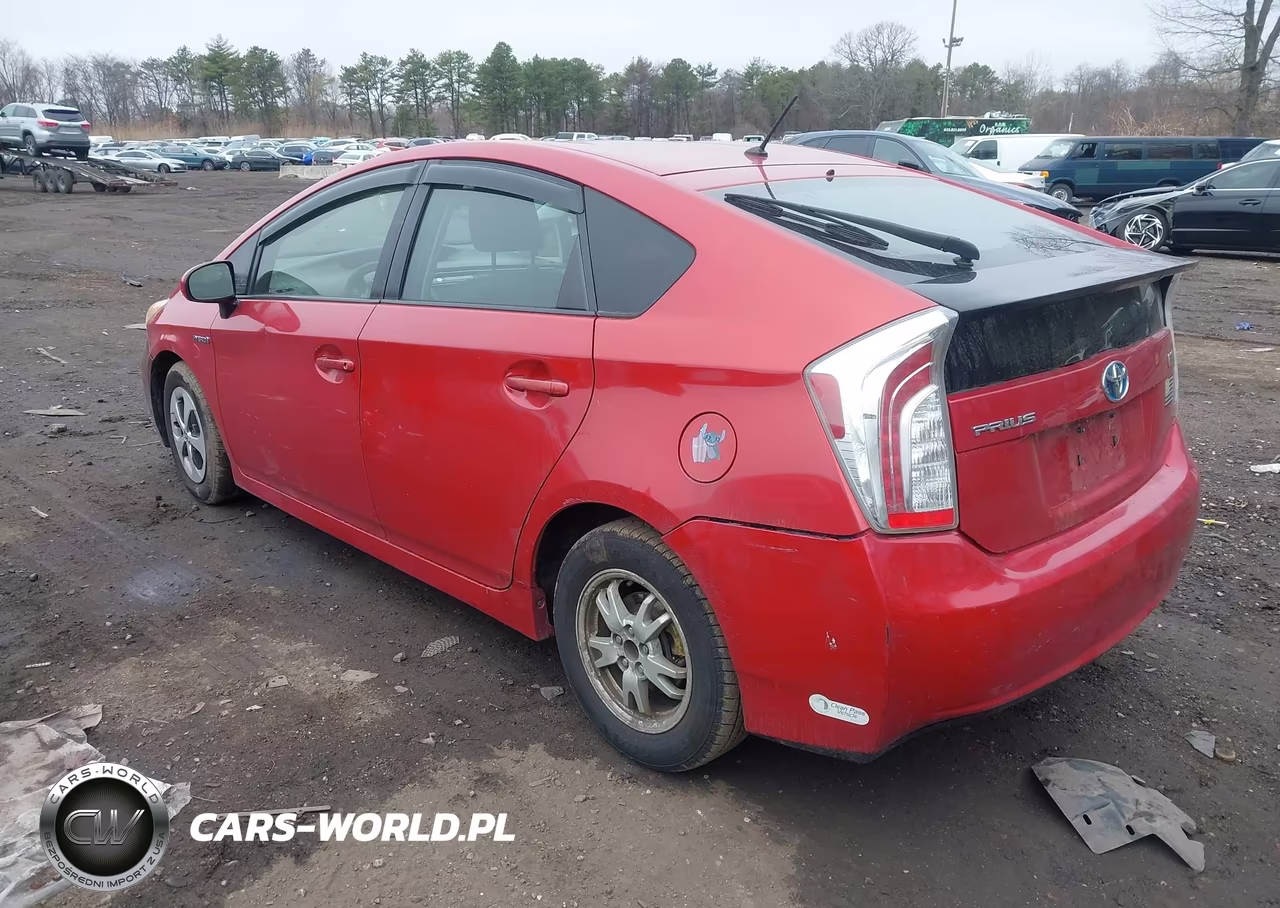 2014 Toyota Prius Two VIN:JTDKN3DUXE1738267 - 3