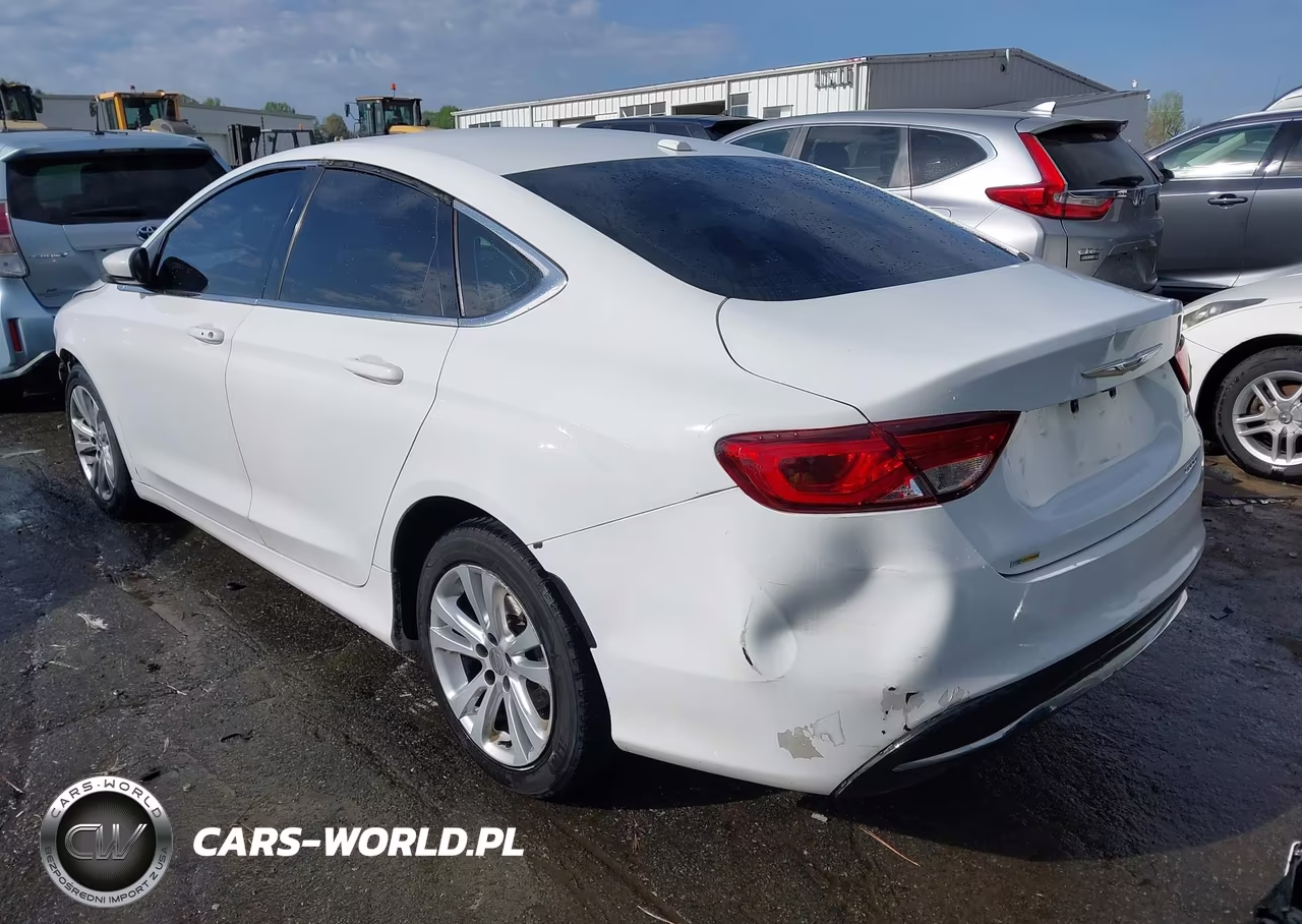 2015 Chrysler 200 Limited VIN:1C3CCCAB9FN684777 - 3