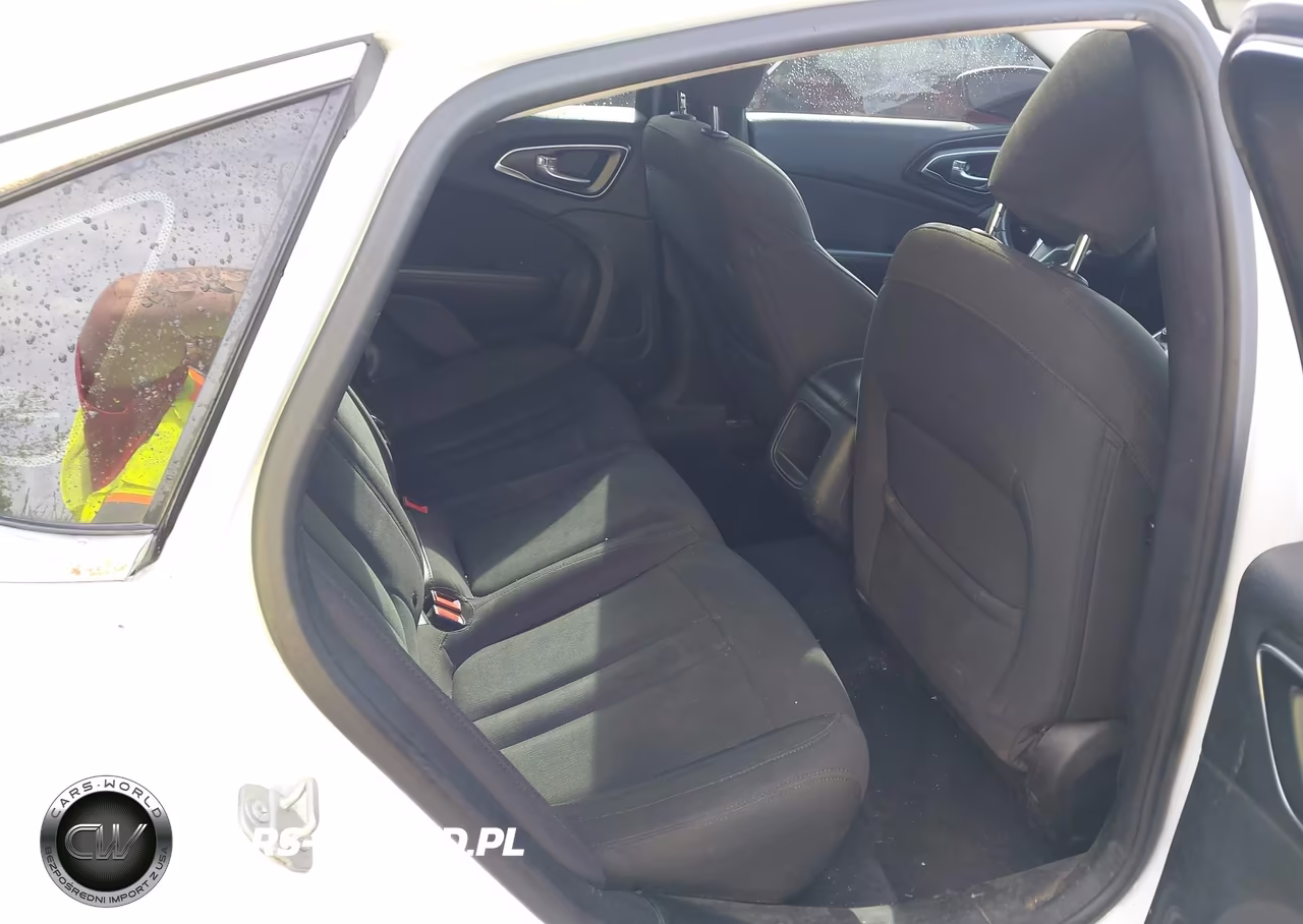2015 Chrysler 200 Limited VIN:1C3CCCAB9FN684777 - 8