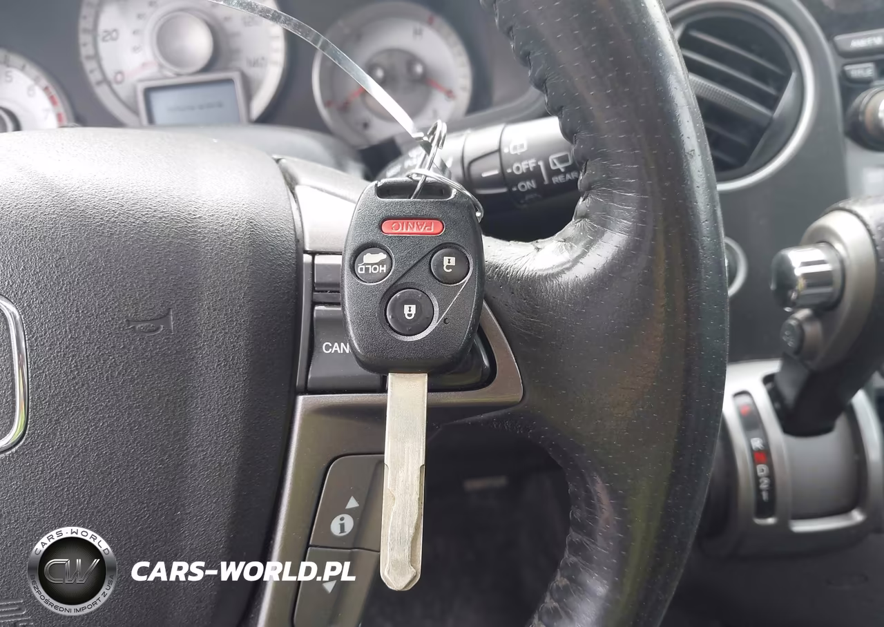 2013 Honda Pilot Touring VIN:5FNYF4H98DB065813 - 11