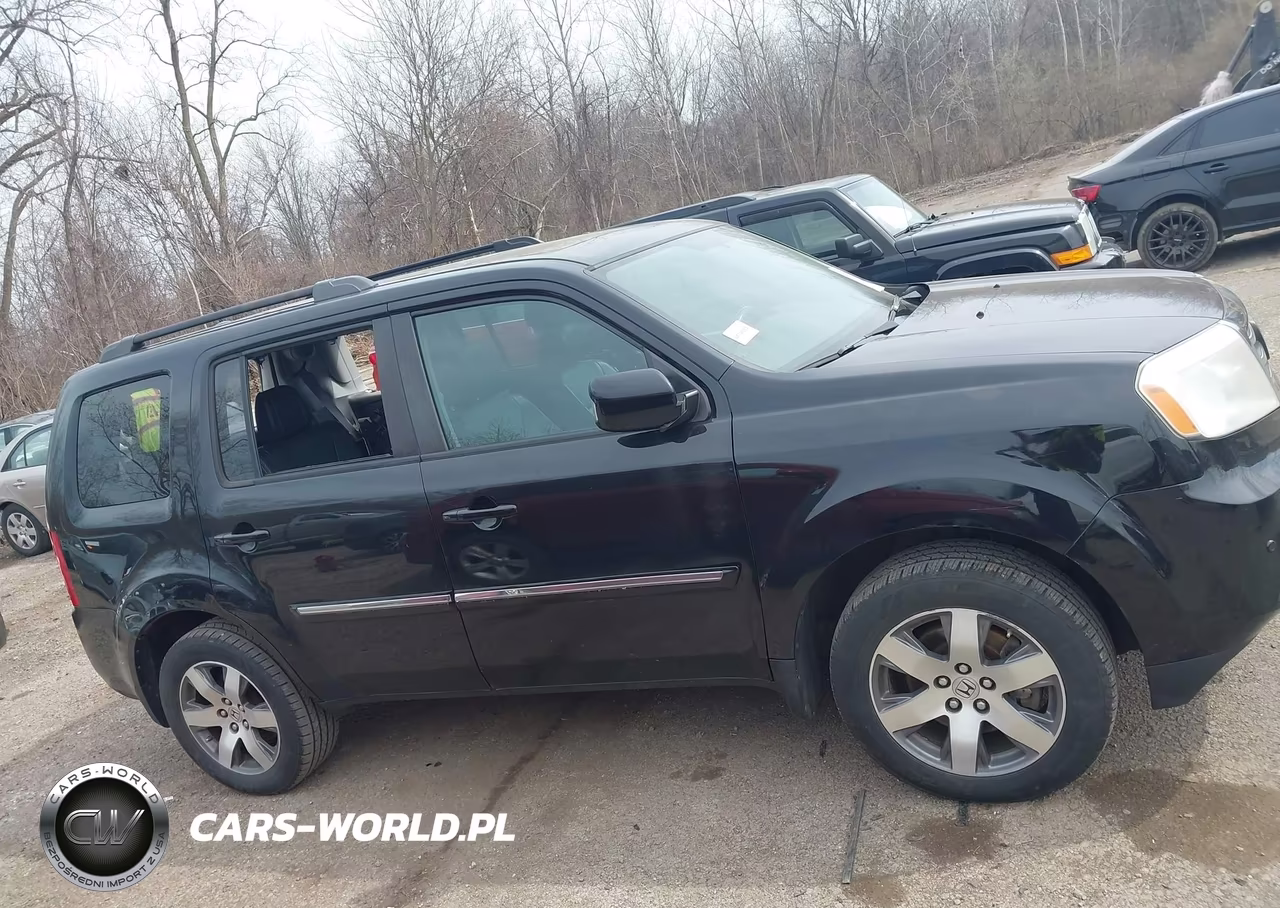 2013 Honda Pilot Touring VIN:5FNYF4H98DB065813 - 13
