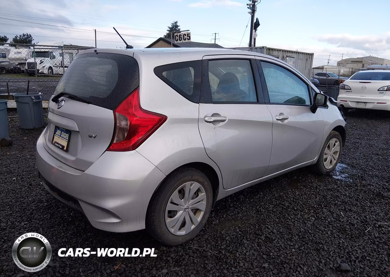 2019 Nissan Versa Note Sv VIN:3N1CE2CP5KL359081 - 4