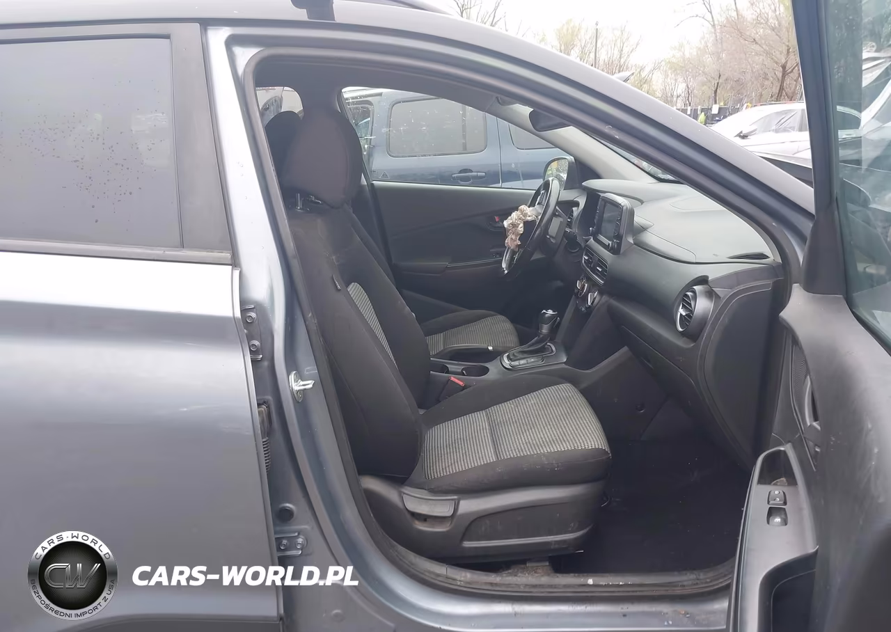 2018 Hyundai Kona Sel VIN:KM8K22AAXJU142786 - 5