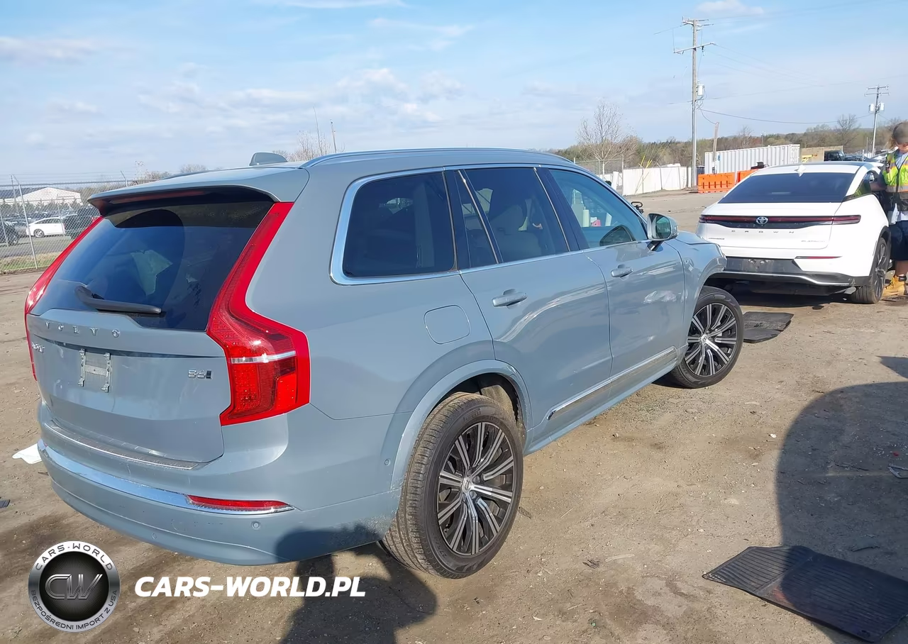 2023 Volvo Xc90 B6 Plus 7-Seater VIN:YV4062PN5P1951792 - 4