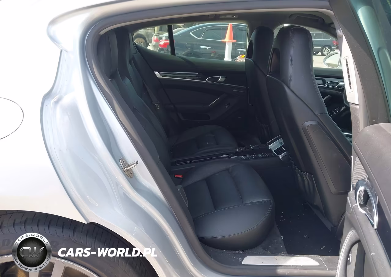 2014 Porsche Panamera E-Hybrid S VIN:WP0AD2A75EL044730 - 8