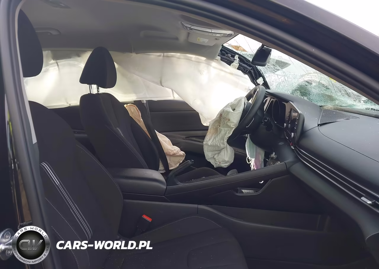 2023 Hyundai Elantra Sel VIN:KMHLM4AG7PU380313 - 5