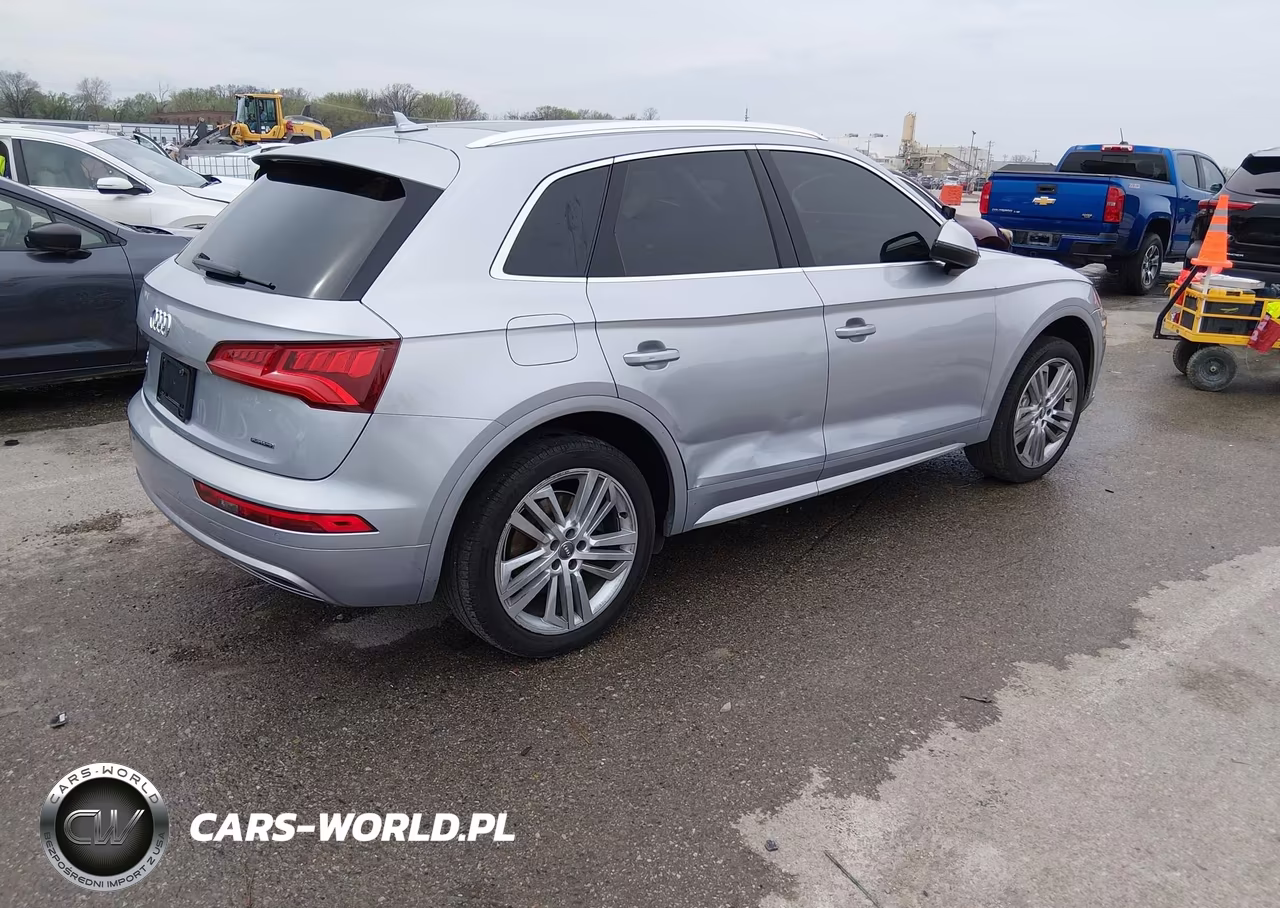 2019 Audi Q5 45 Premium VIN:WA1BNAFY6K2032983 - 4