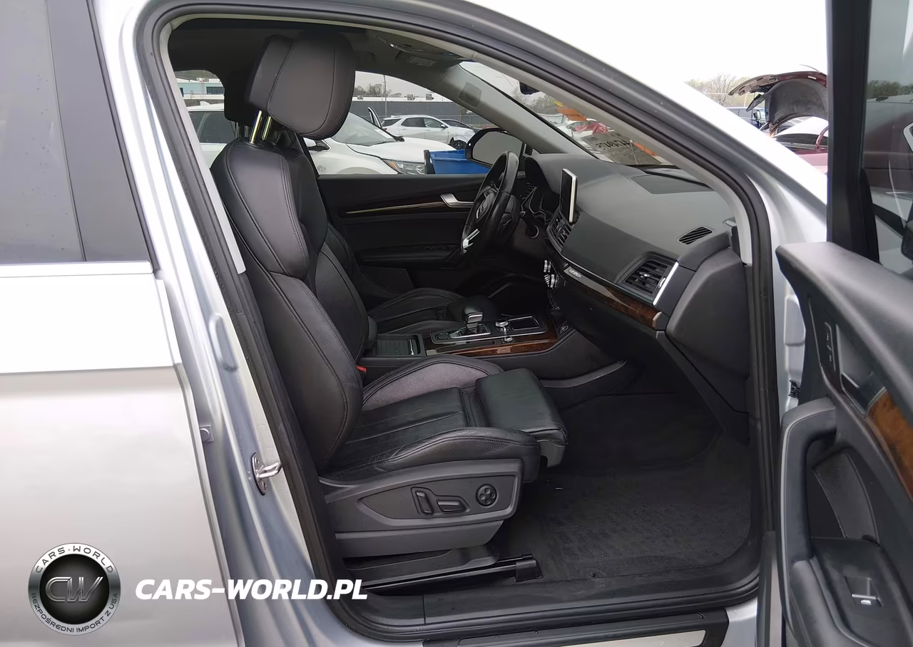 2019 Audi Q5 45 Premium VIN:WA1BNAFY6K2032983 - 5