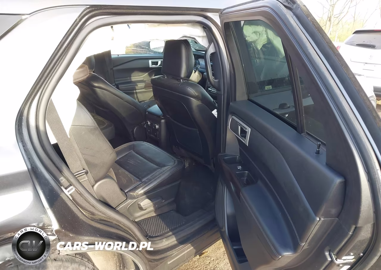 2020 Ford Explorer Xlt VIN:1FMSK8DH7LGA69468 - 8