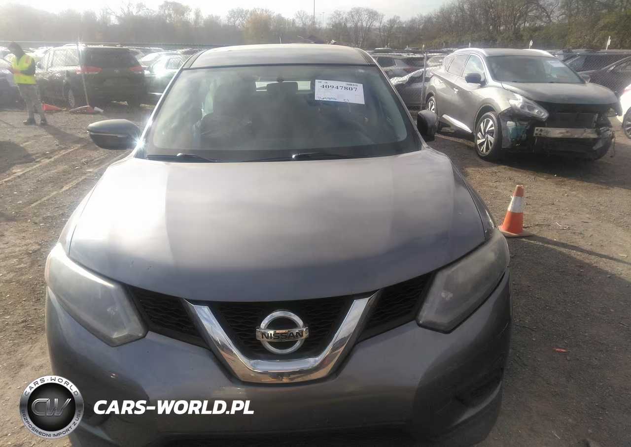 2015 Nissan Rogue S VIN:KNMAT2MV8FP509878 - 12