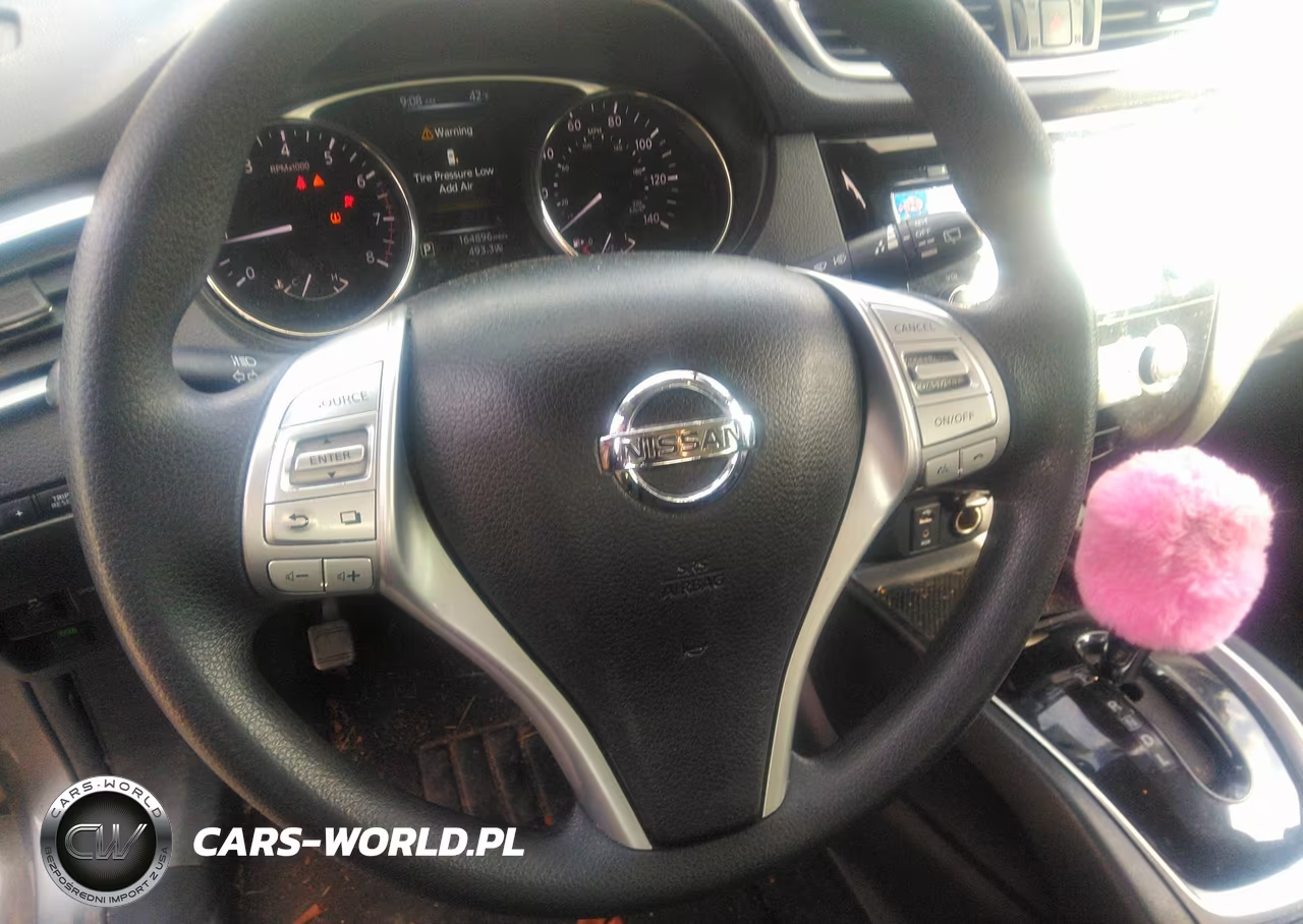 2015 Nissan Rogue S VIN:KNMAT2MV8FP509878 - 18