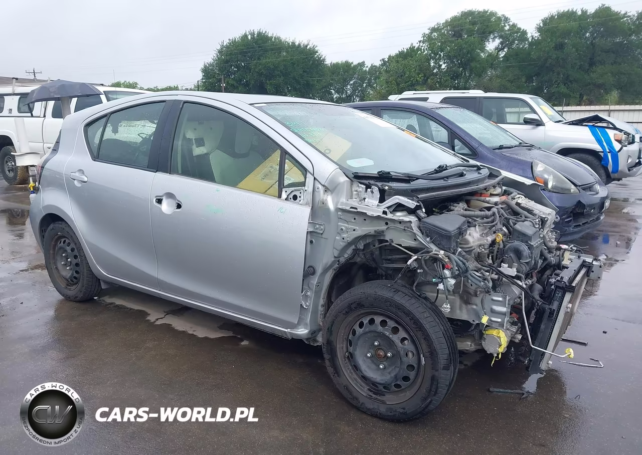 2016 Toyota Prius C One – zdjęcie 1 z 20