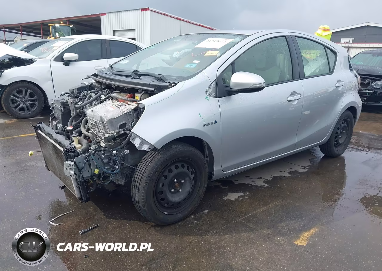 2016 Toyota Prius C One VIN:JTDKDTB30G1120973 - 2
