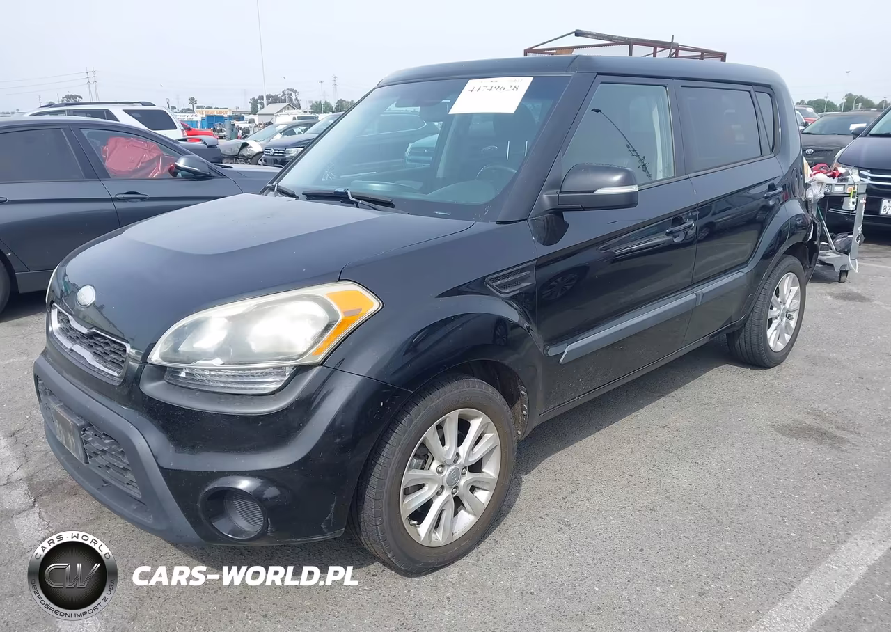 2013 Kia Soul + VIN:KNDJT2A6XD7583698 - 2