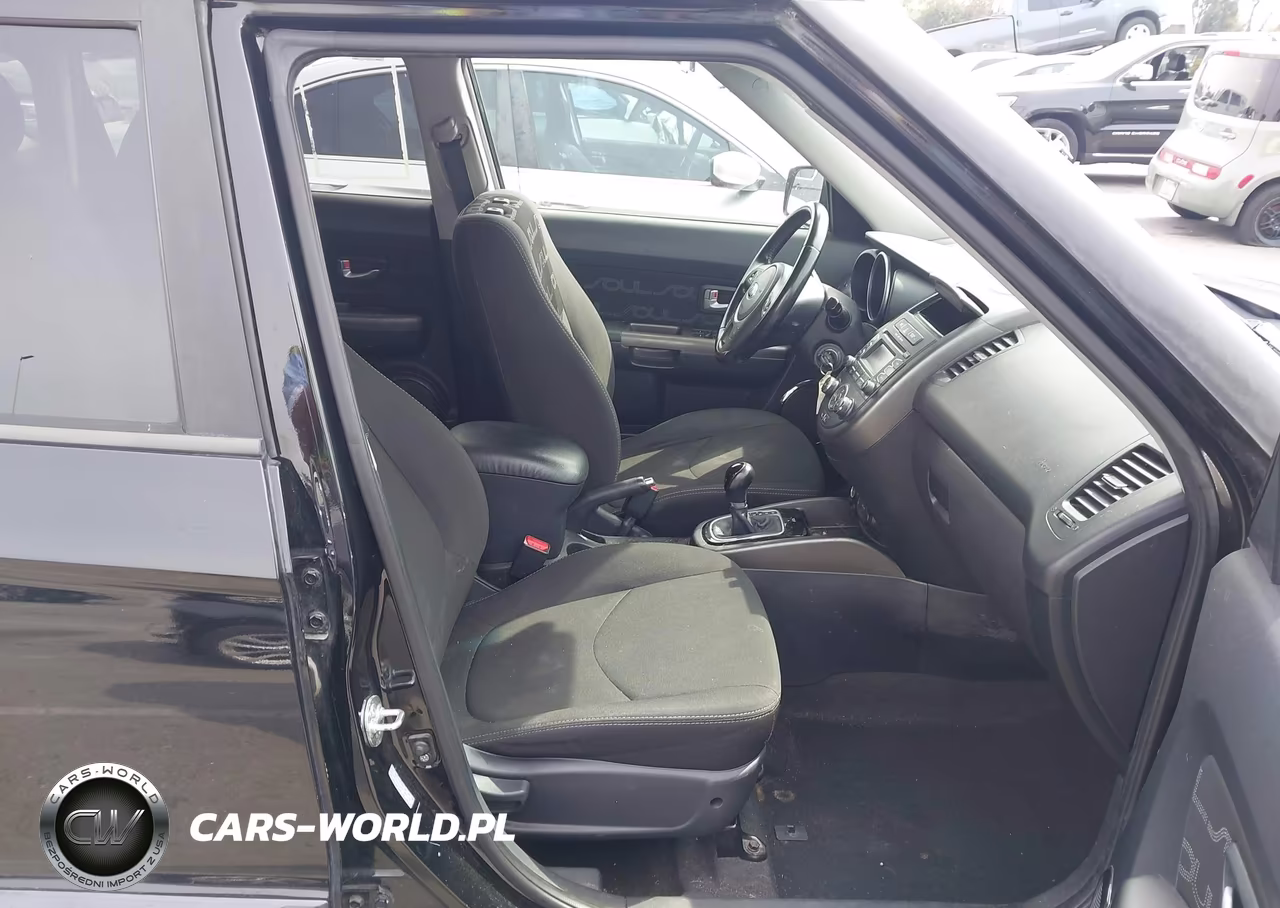 2013 Kia Soul + VIN:KNDJT2A6XD7583698 - 5