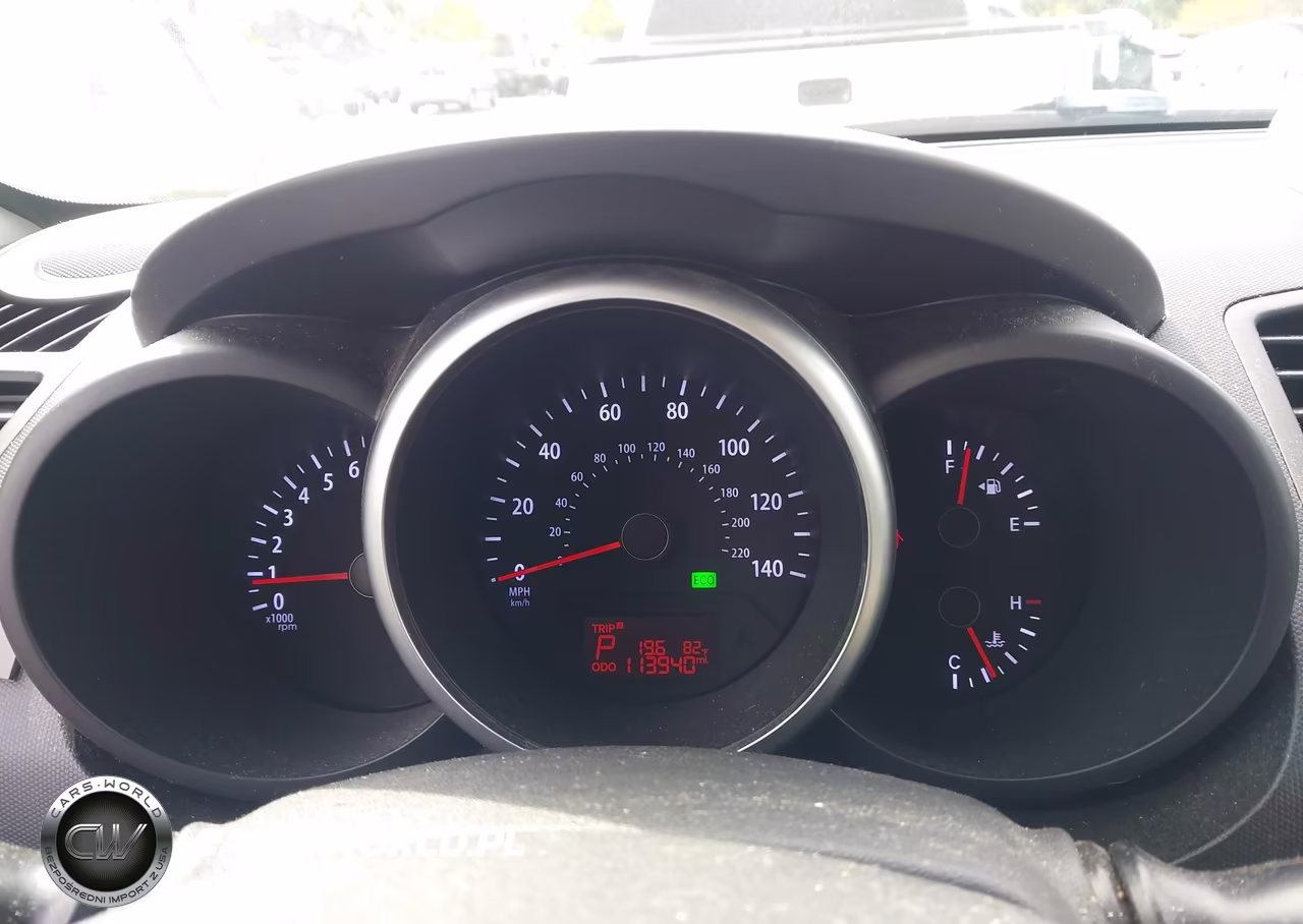 2013 Kia Soul + VIN:KNDJT2A6XD7583698 - 7
