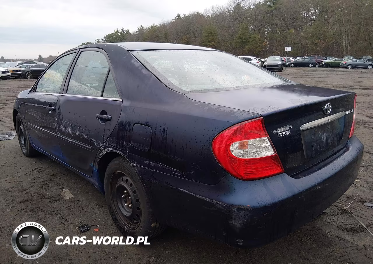 2003 Toyota Camry Xle VIN:4T1BE30K43U153079 - 3
