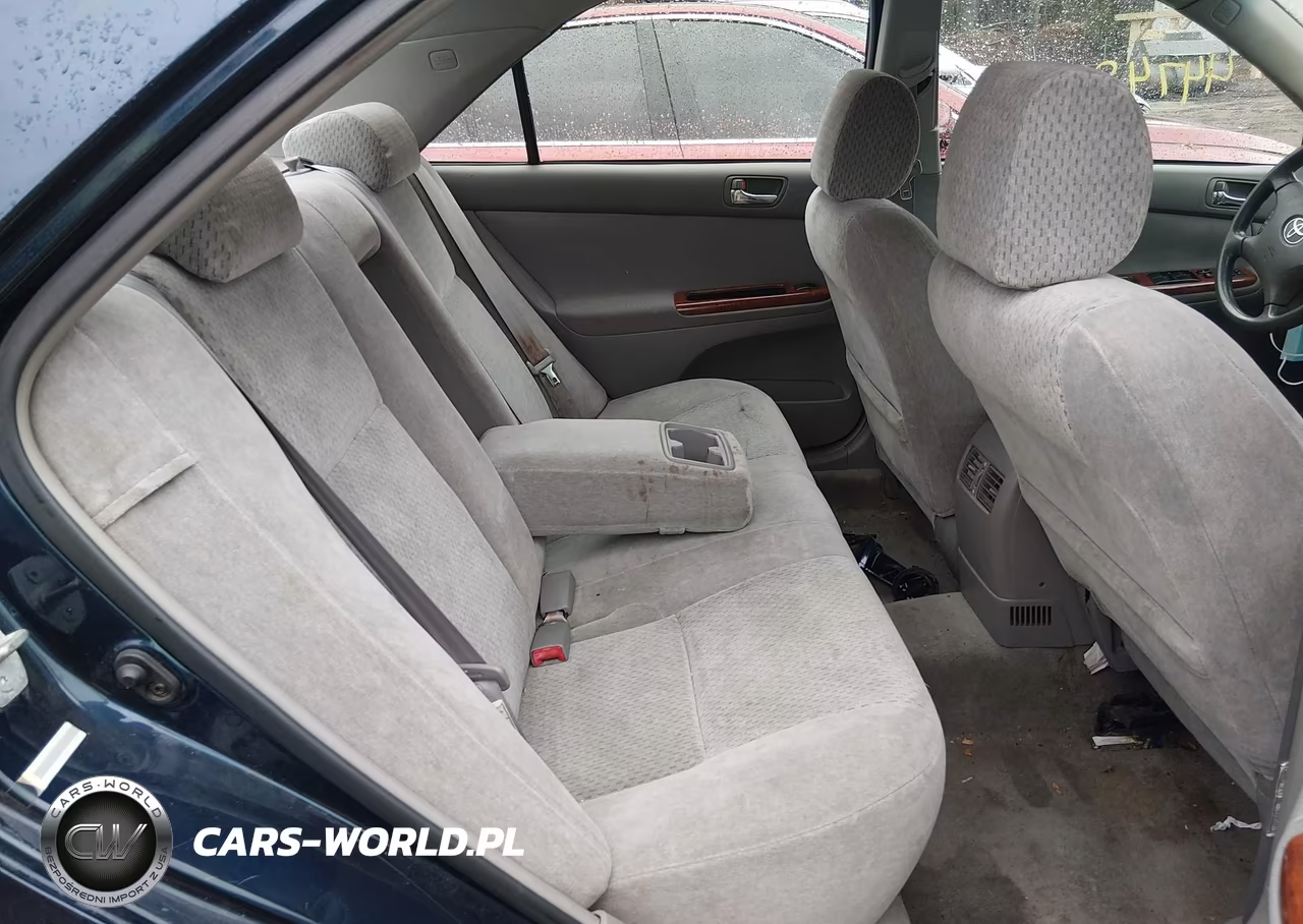 2003 Toyota Camry Xle VIN:4T1BE30K43U153079 - 8