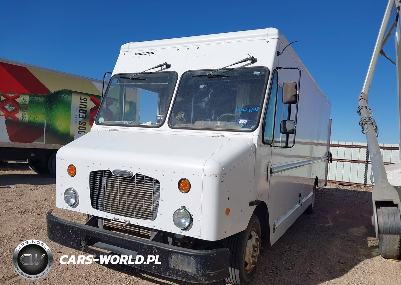 2010 Freightliner Chassis M Line Walk-In Van VIN:4UZAAPDU8ACAS1698 - 2