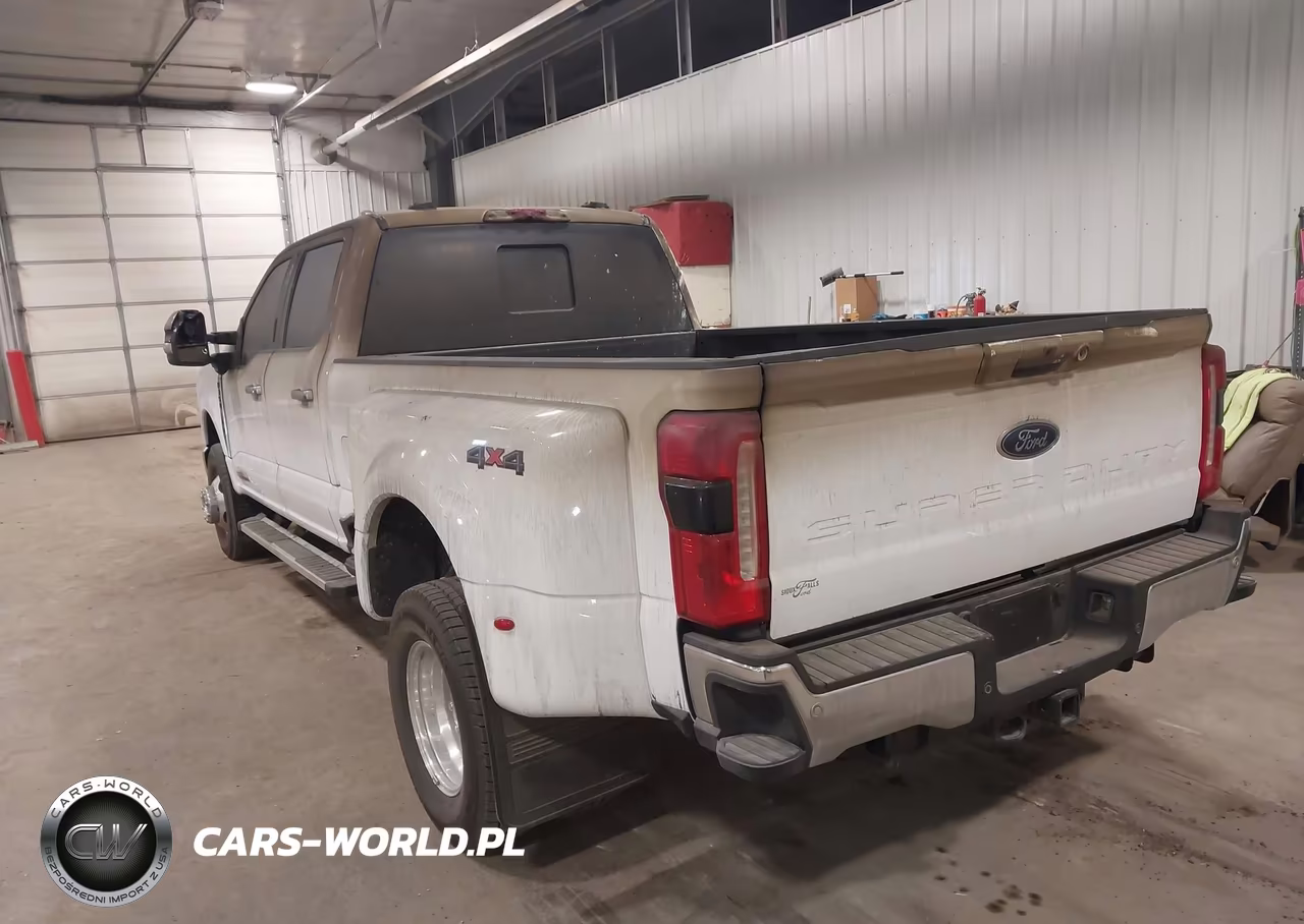 2024 Ford F-350 Lariat VIN:1FT8W3DMXREC88643 - 3
